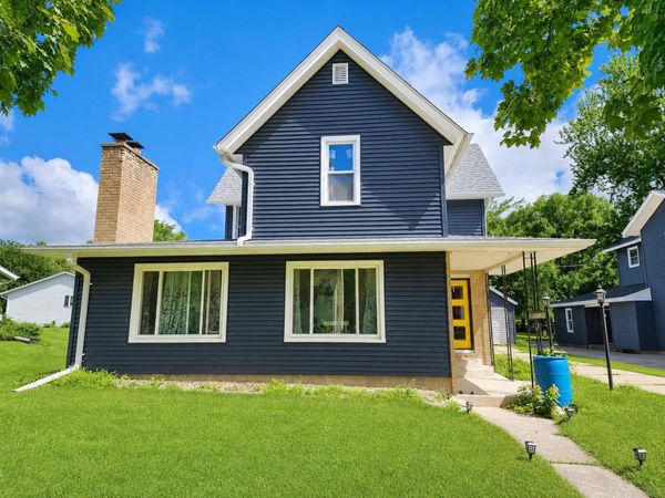 222 Garfield Avenue, Evansville, WI 53536