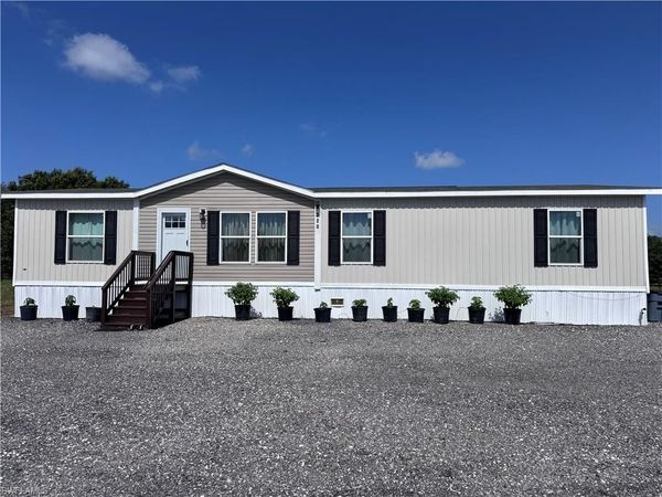 220 N Zambria ST , CLEWISTON, FL 33440