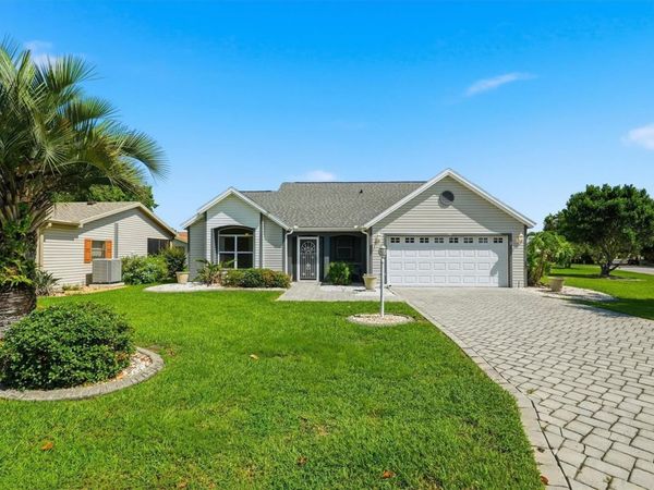 1260 GRANADA COURT, LADY LAKE, FL 32159