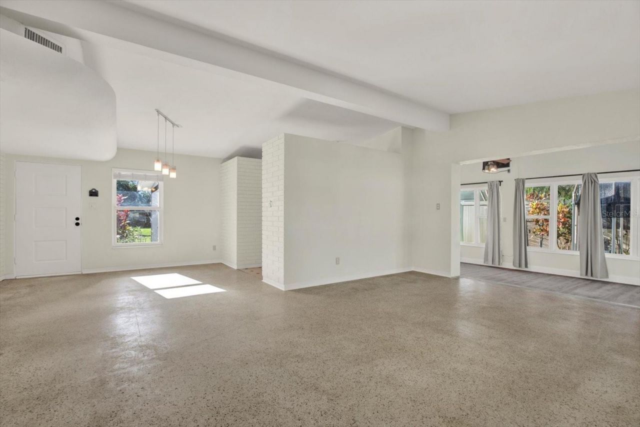 4496 13th Lane Ne, Saint Petersburg, FL 33703 Photo