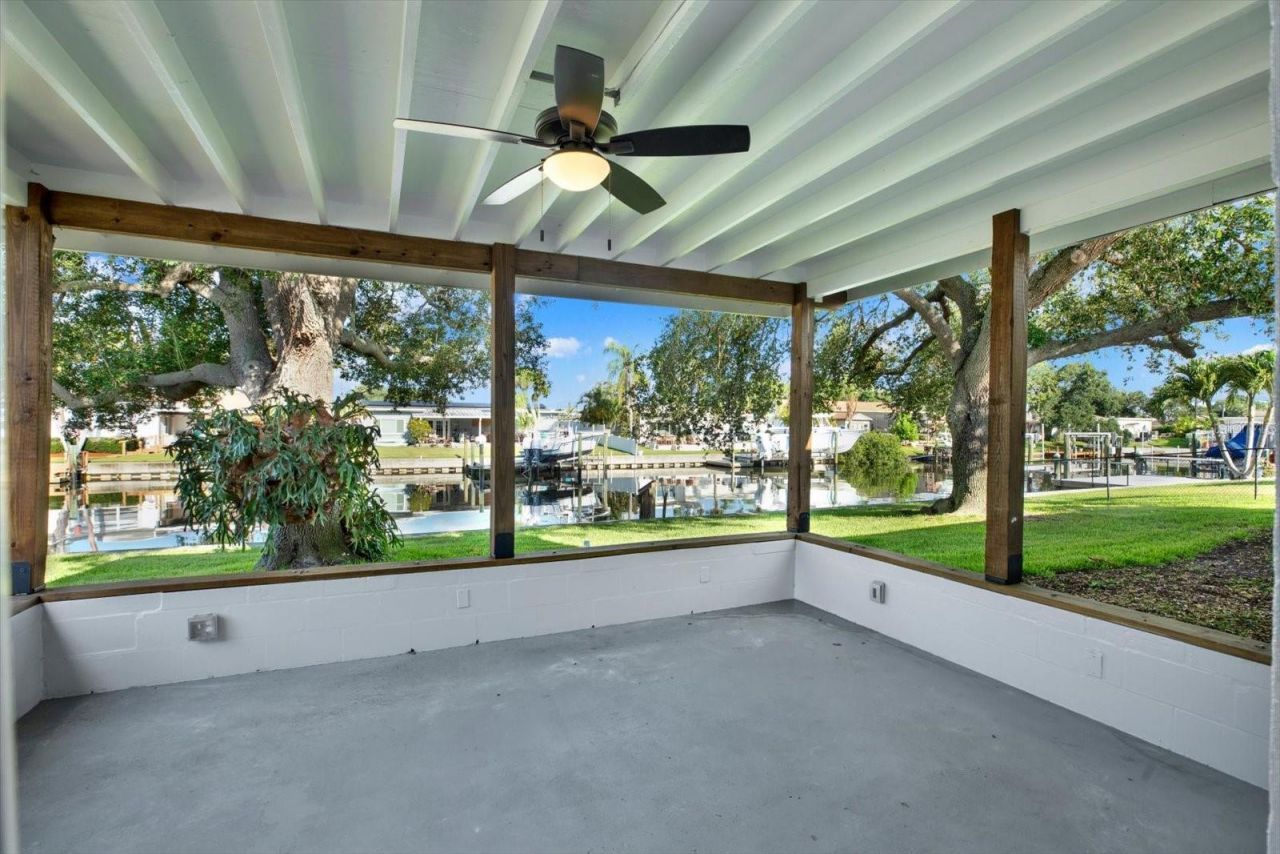 4496 13th Lane Ne, Saint Petersburg, FL 33703 Photo