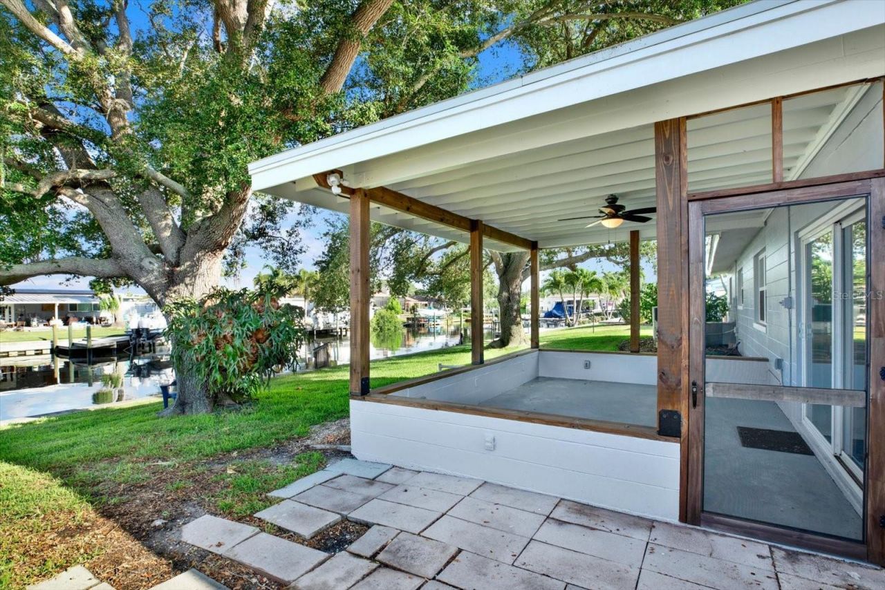 4496 13th Lane Ne, Saint Petersburg, FL 33703 Photo