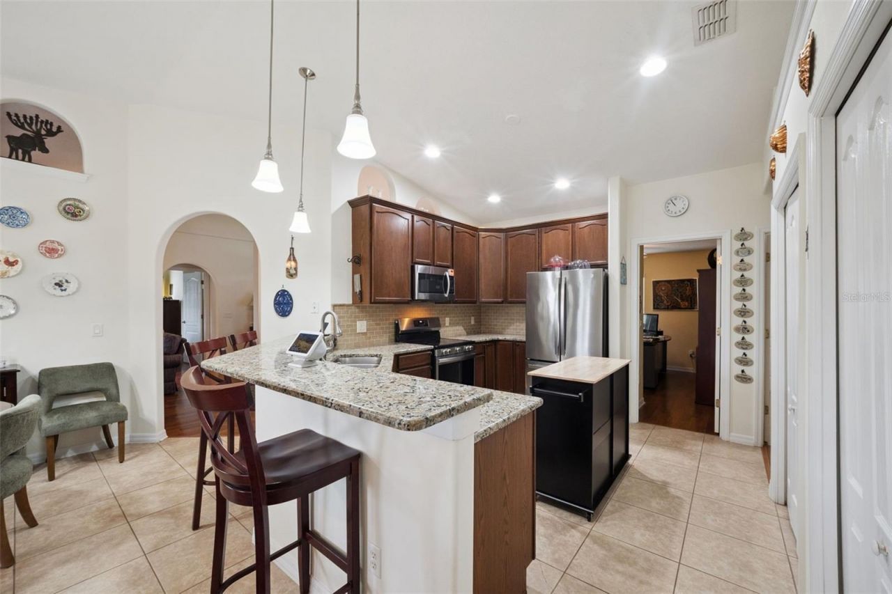 2243 Wolf Ridge Lane , Mount Dora, FL 32757 Photo