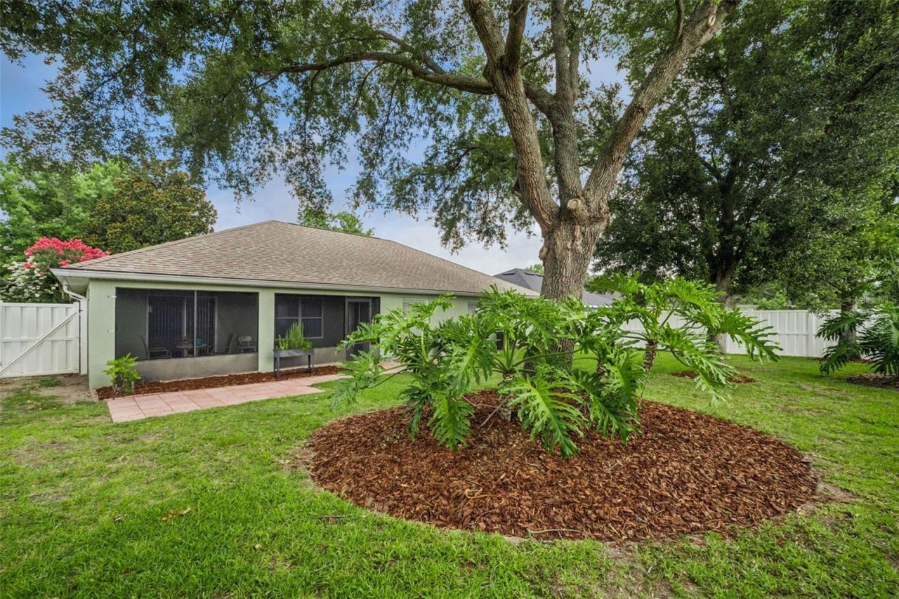 2243 Wolf Ridge Lane , Mount Dora, FL 32757 Photo