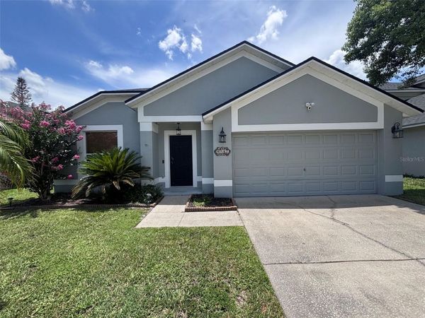 1045 KELSEY AVENUE , OVIEDO, FL 32765