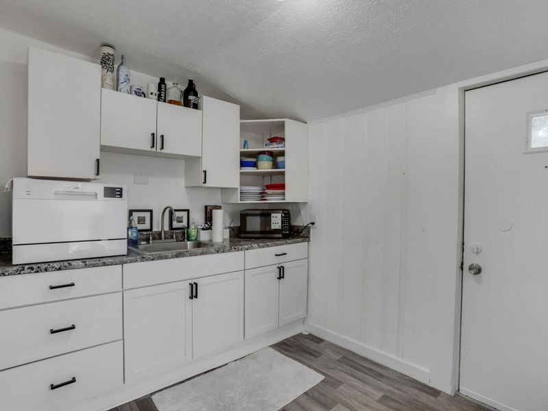 2287-2289 Margaret Avenue, Columbus, OH 43219 Photo 13