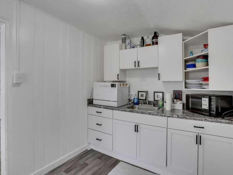 2287-2289 Margaret Avenue, Columbus, OH 43219 Photo 16