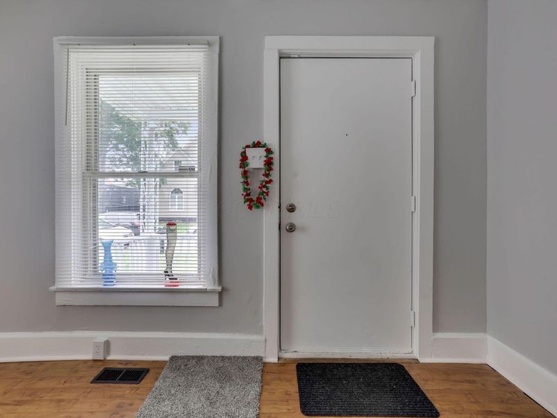 2287-2289 Margaret Avenue, Columbus, OH 43219 Photo 5