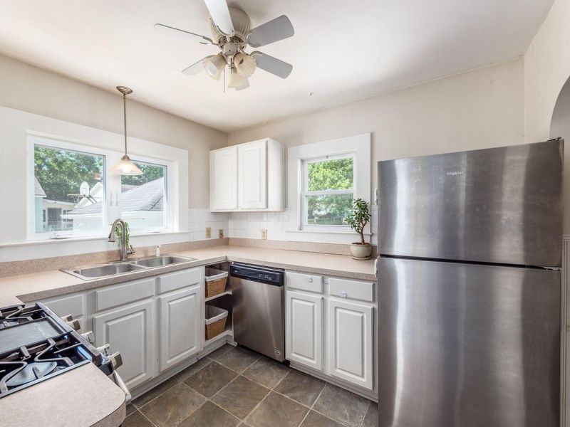 189 Elm Street, London, OH 43140 Photo 14