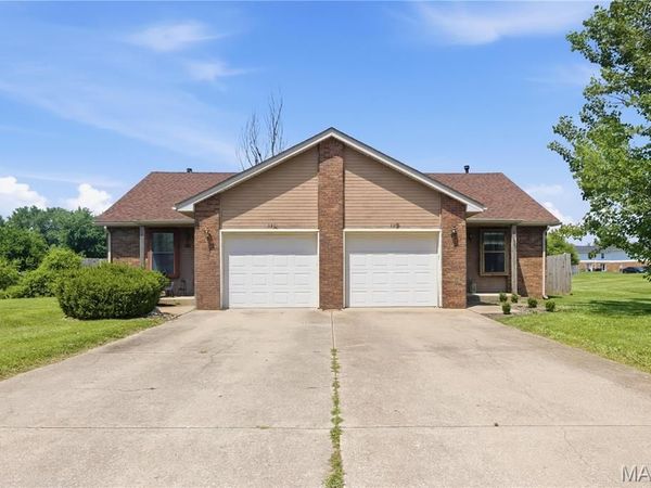 33 Fox Meadow Lane , Glen Carbon, IL 62034