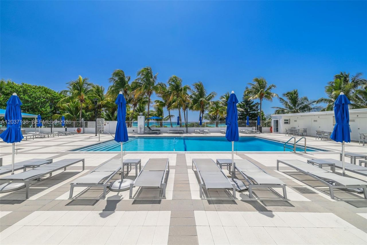 5001 Collins Ave, Unit 6E, Miami Beach, FL 33140 Photo