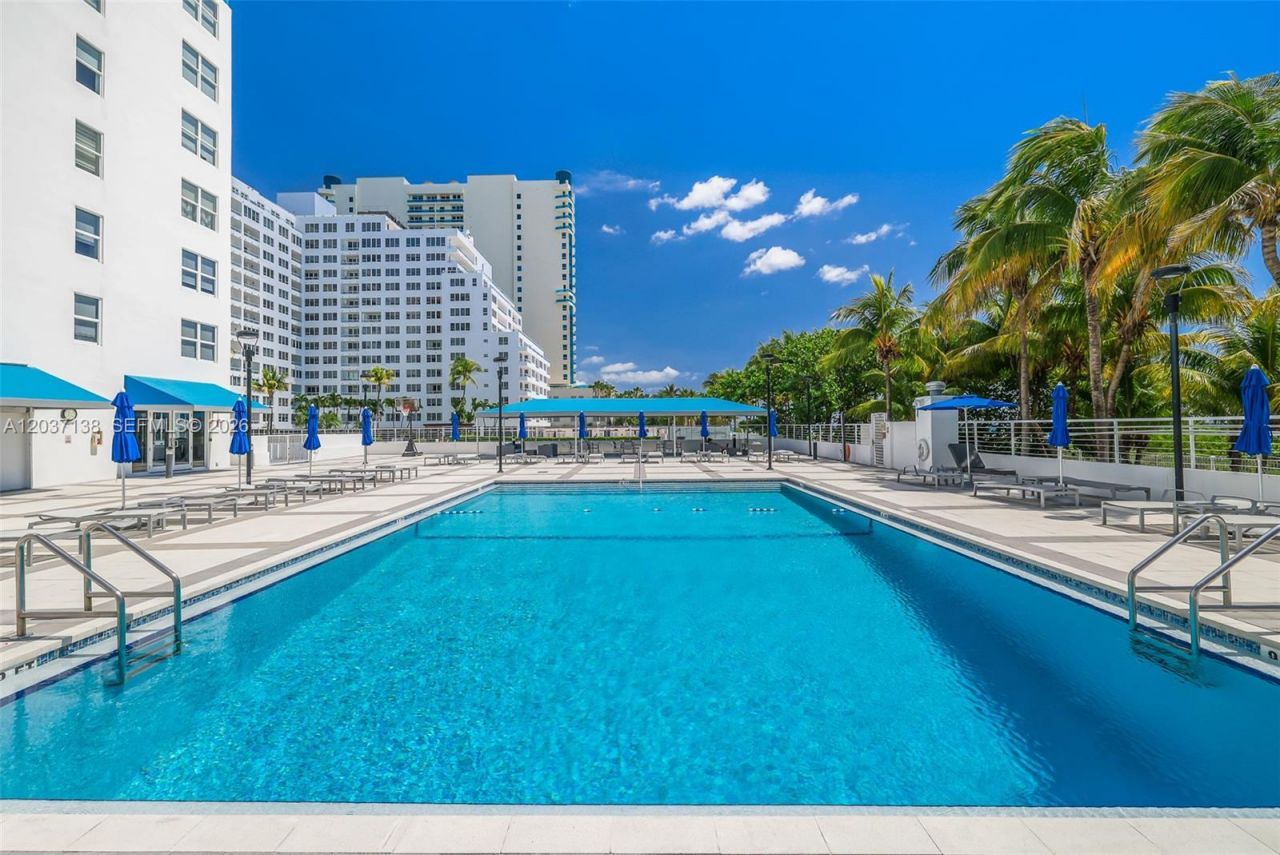 5001 Collins Ave, Unit 6E, Miami Beach, FL 33140 Photo
