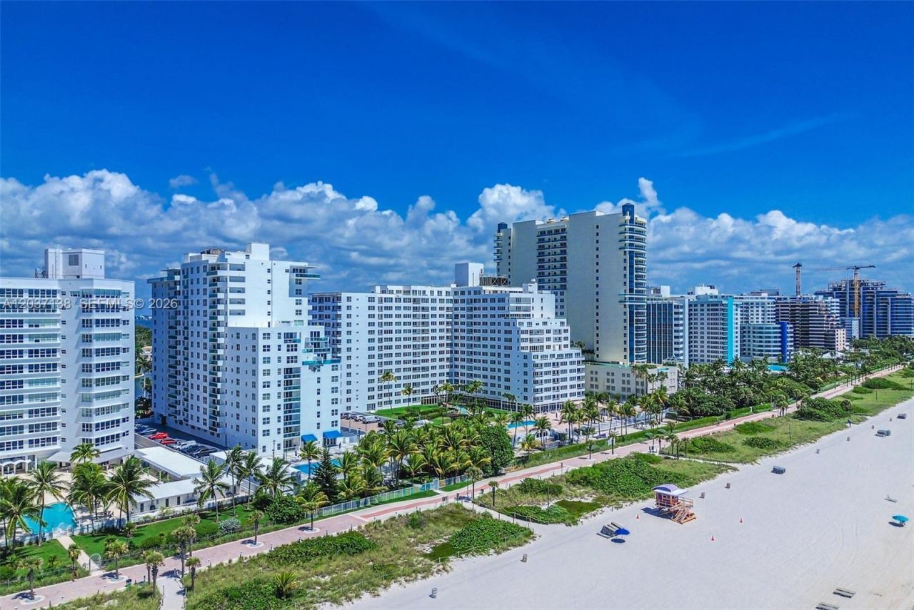 5001 Collins Ave, Unit 6E, Miami Beach, FL 33140 Photo
