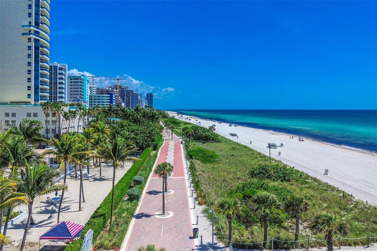 5001 Collins Ave, Unit 6E, Miami Beach, FL 33140 Photo