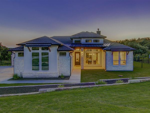 160 Onion Creek LN, Driftwood, TX 78619