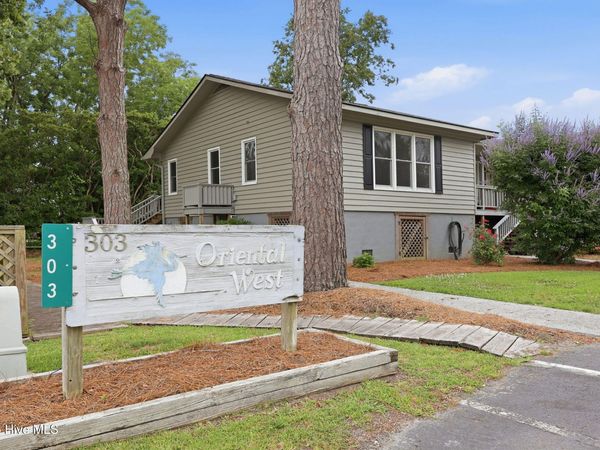 303 Midyette Street , Unit C14, Oriental, NC 28571