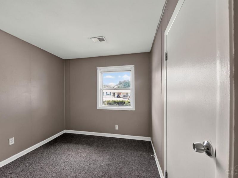 9998 Crusader Drive, Colerain Township, OH 45251 Photo 15
