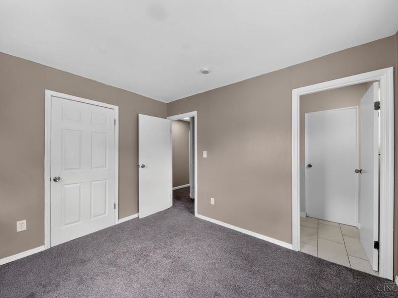 9998 Crusader Drive, Colerain Township, OH 45251 Photo 18