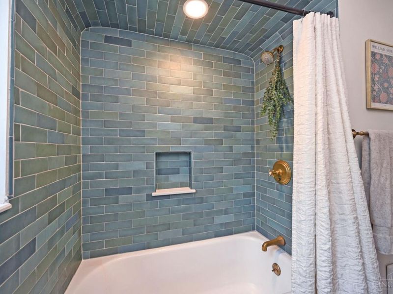 6908 Palmetto Street, Cincinnati, OH 45227 Photo 24