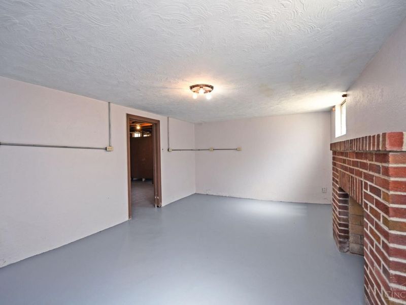 6908 Palmetto Street, Cincinnati, OH 45227 Photo 37