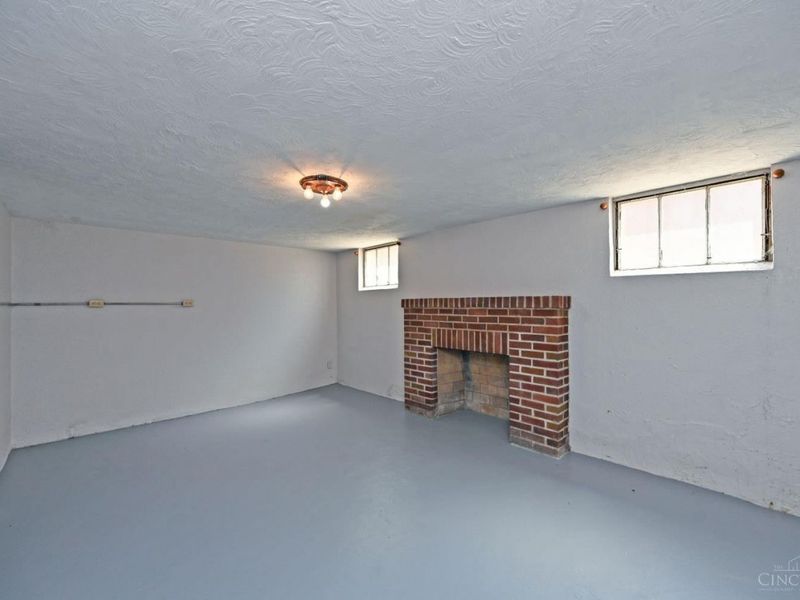 6908 Palmetto Street, Cincinnati, OH 45227 Photo 38