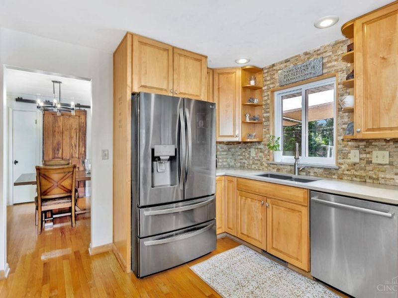 1001 Cedar Drive, Oxford, OH 45056 Photo 7