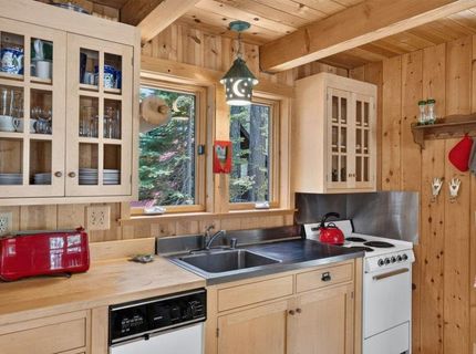 4154 Westshore Drive, Soda Springs, CA 95728 Photo