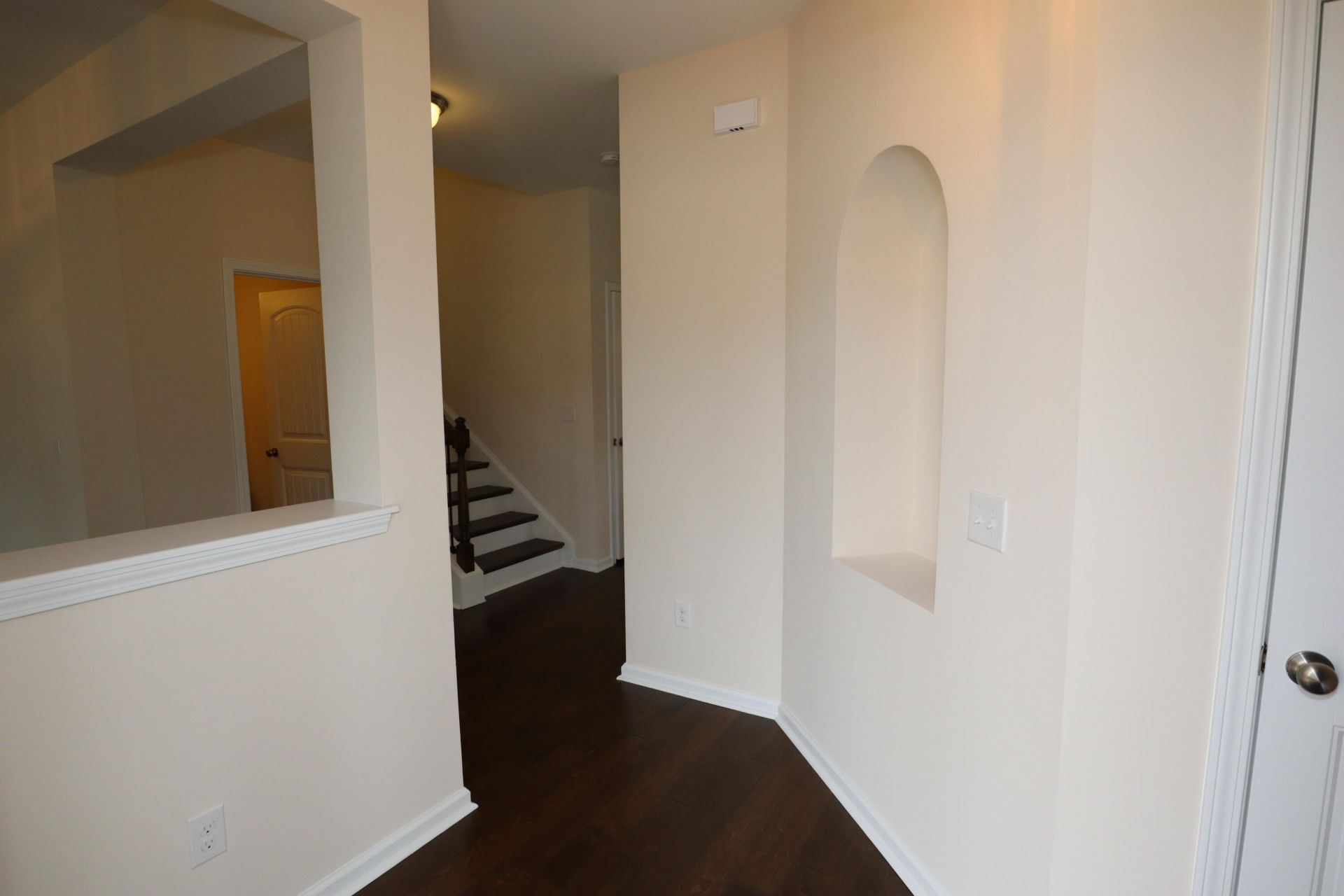 1718 Emmets Road Photo 6