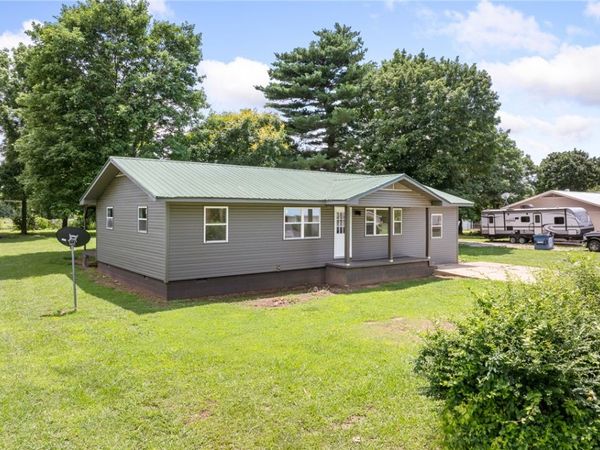 18 Sue Street , Western Grove, AR 72685