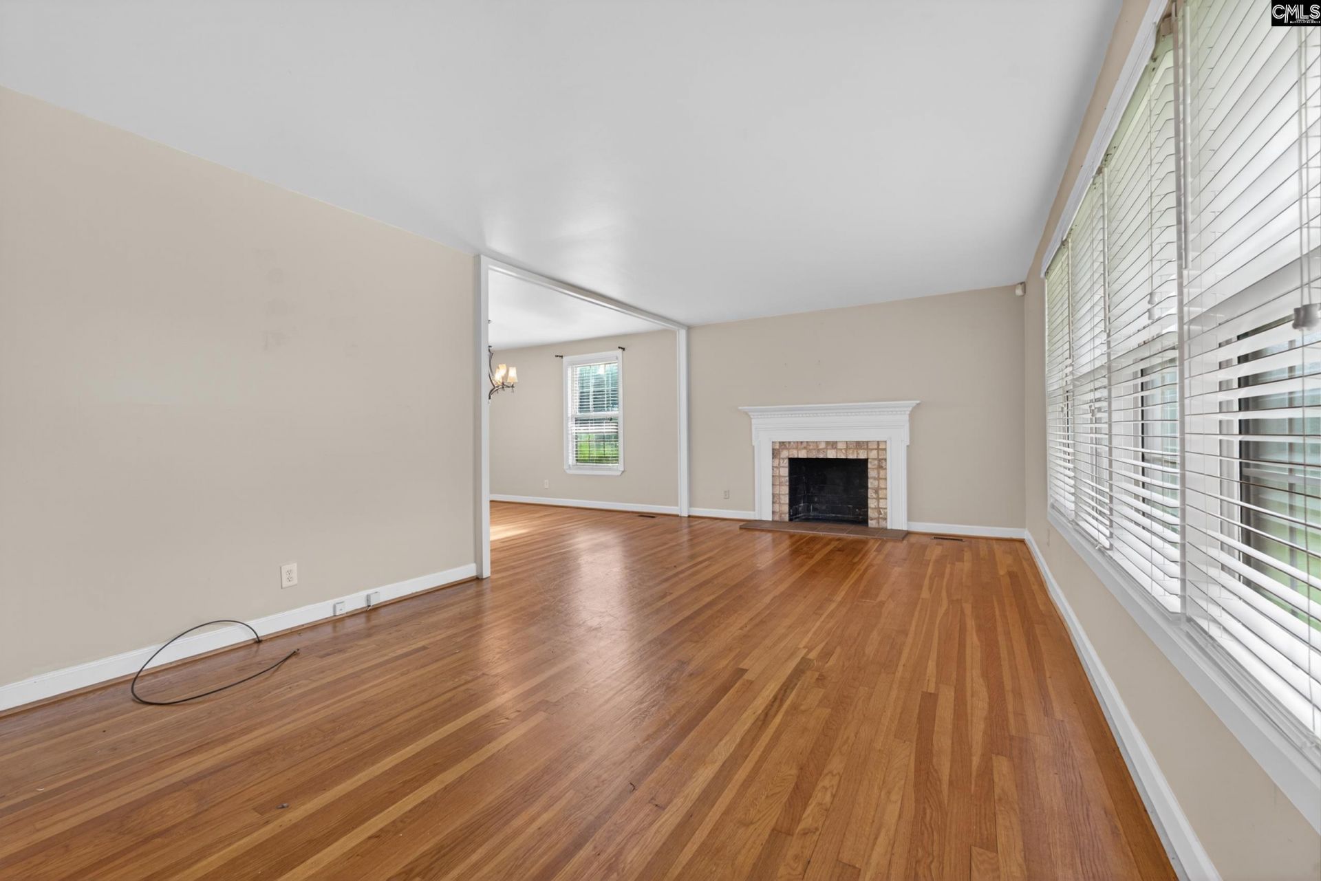 1001 Gardendale Drive  Photo 14