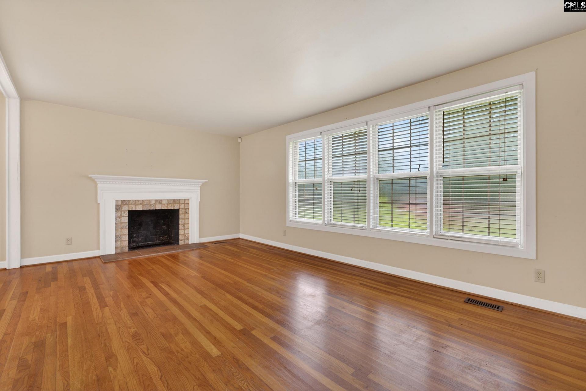 1001 Gardendale Drive  Photo 15