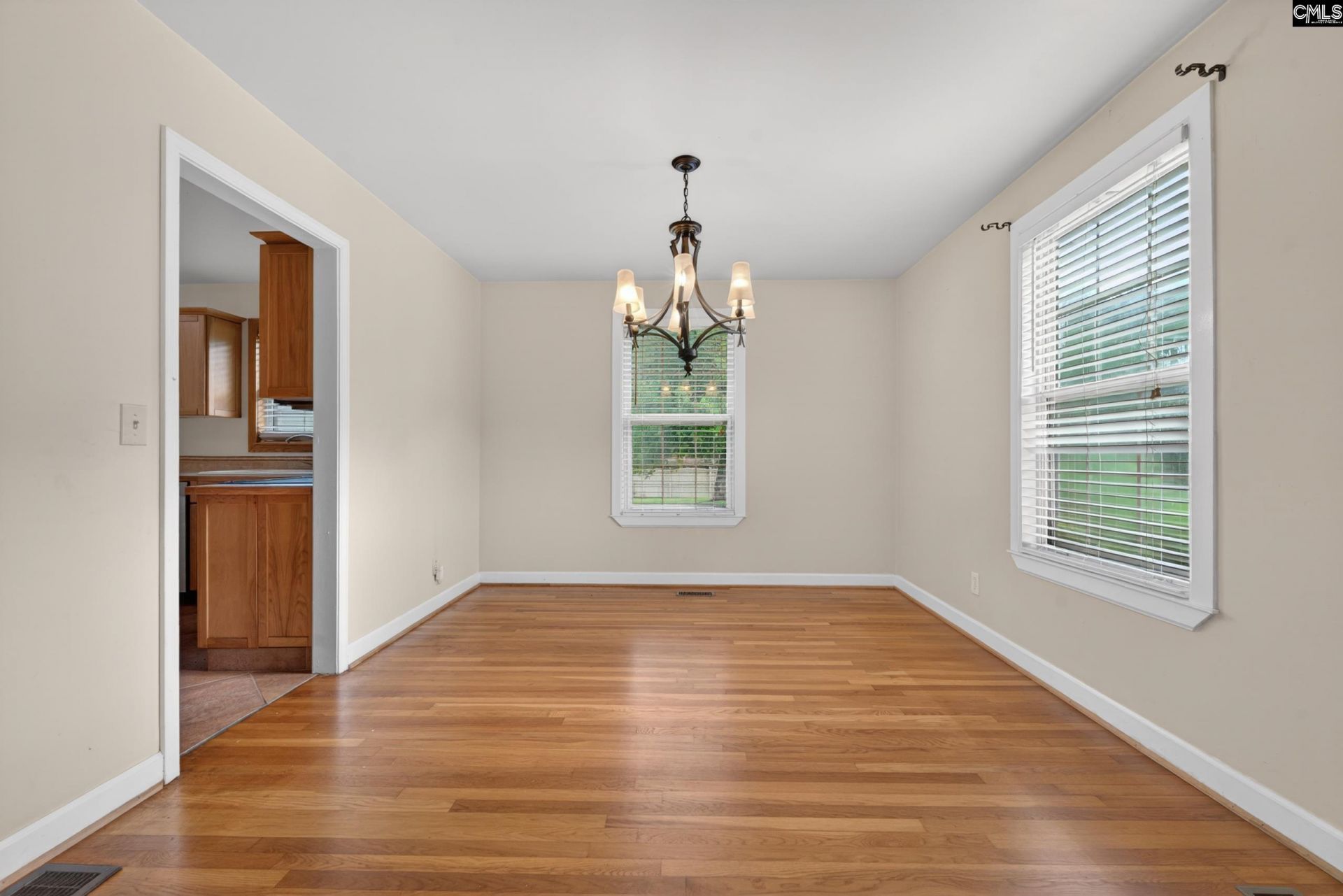 1001 Gardendale Drive  Photo 18