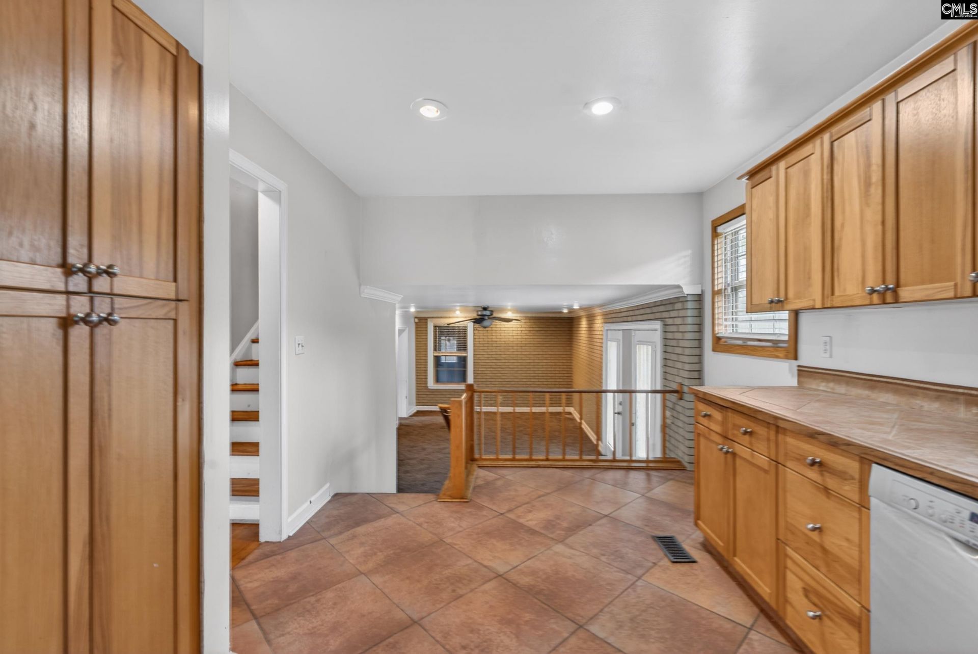 1001 Gardendale Drive  Photo 20