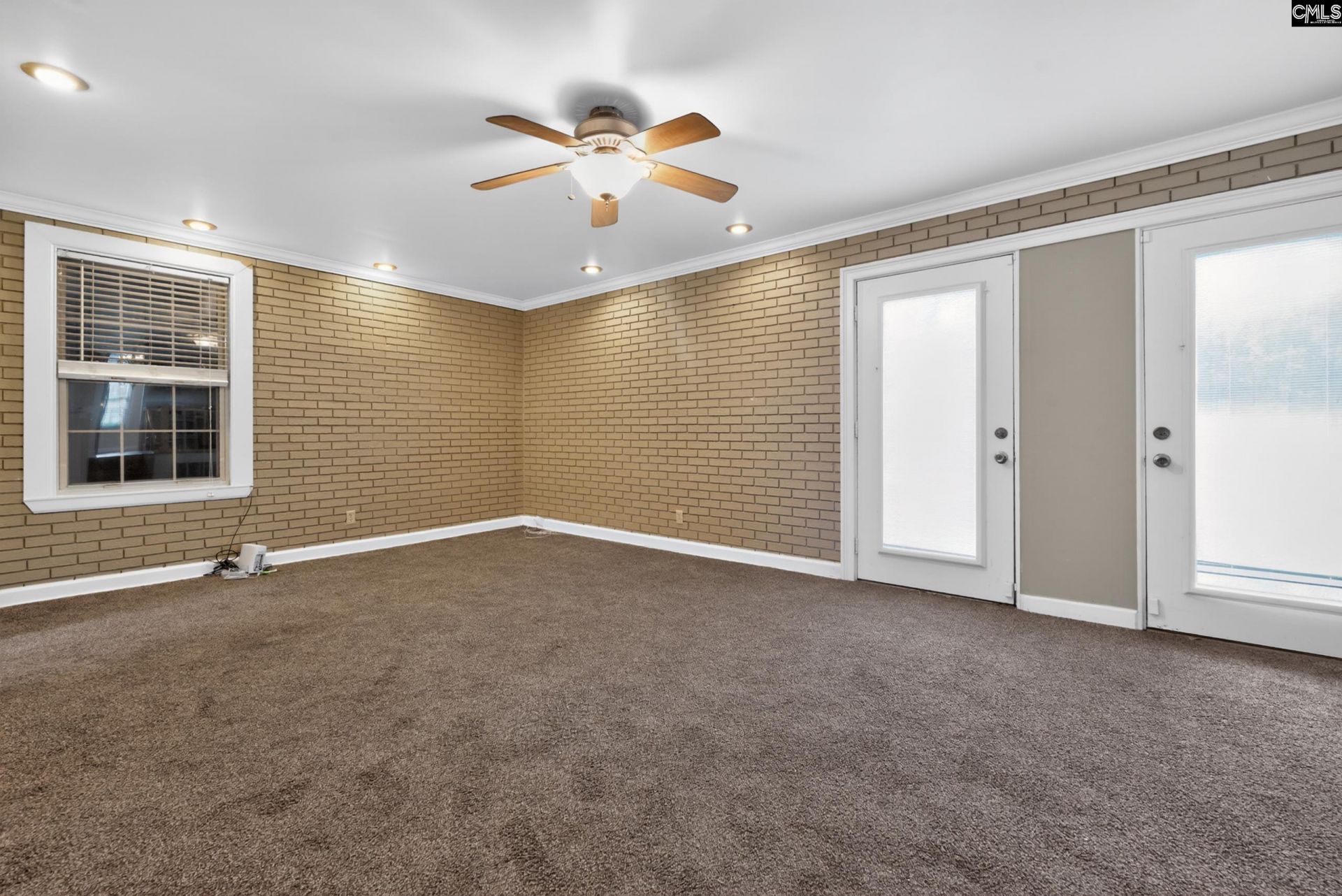 1001 Gardendale Drive  Photo 26