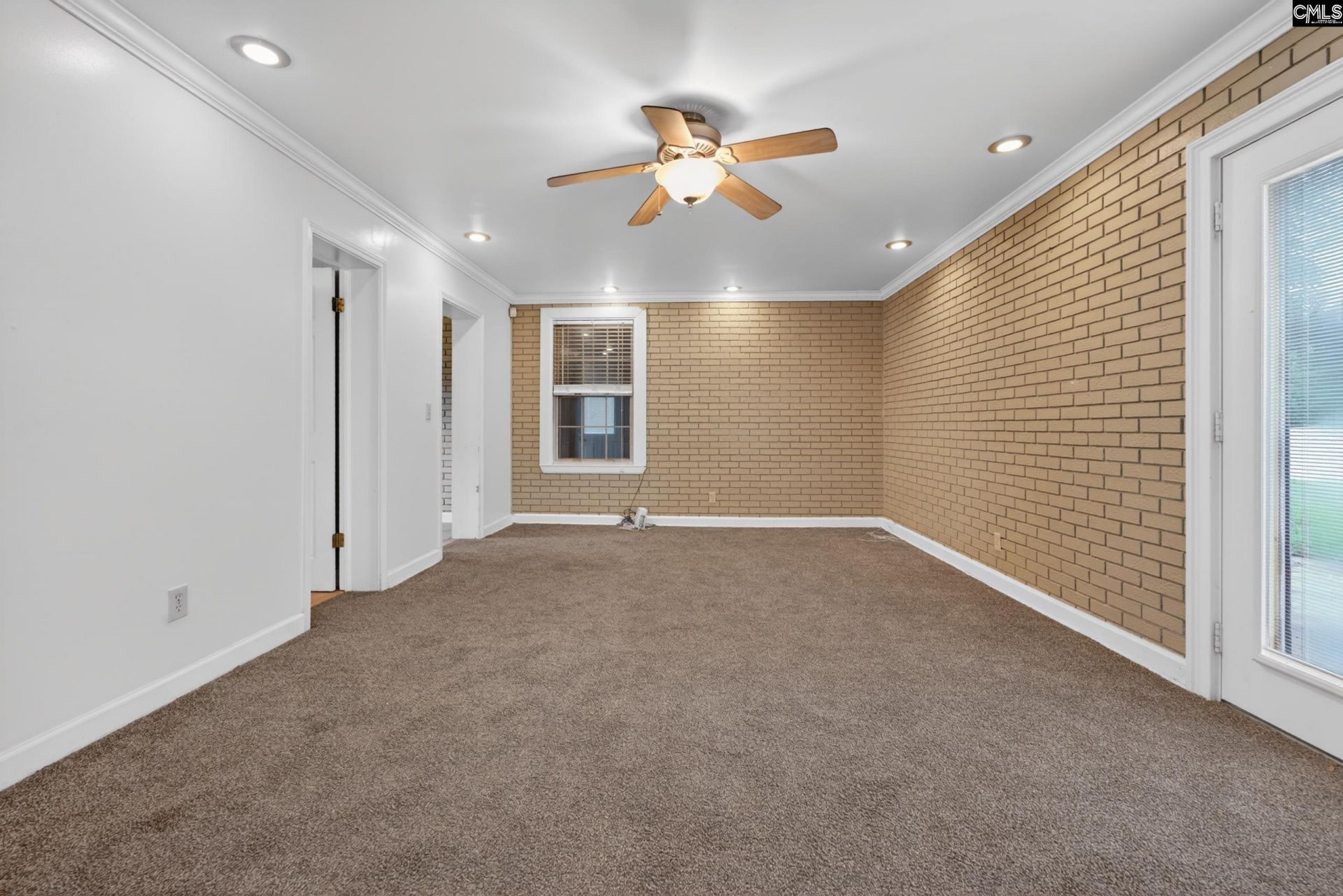 1001 Gardendale Drive  Photo 28