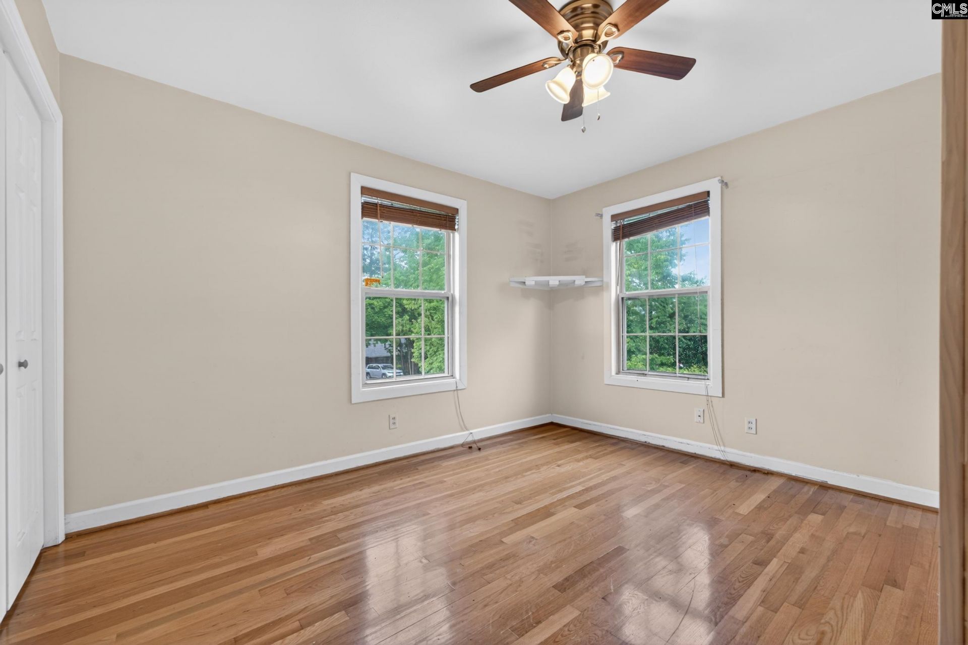 1001 Gardendale Drive  Photo 38