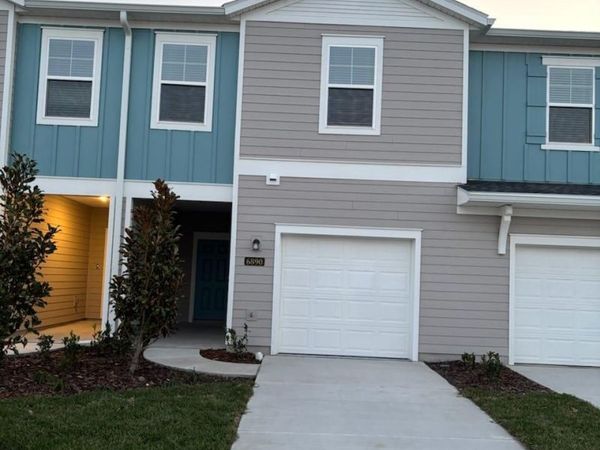 6896 GOLDEN MONARCH Avenue, Jacksonville, FL 32217
