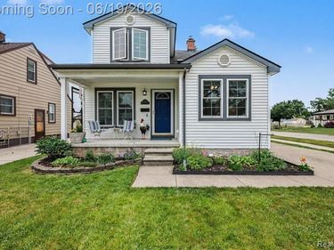 549 Park Drive, Clawson, MI 48017