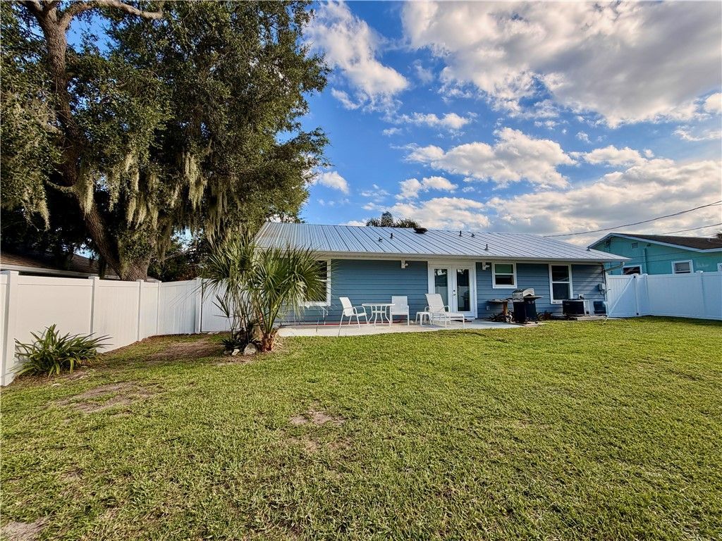 264 13th Lane Sw, Vero Beach, FL 32966 Photo