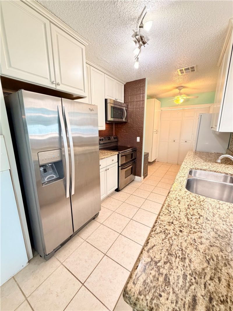 264 13th Lane Sw, Vero Beach, FL 32966 Photo