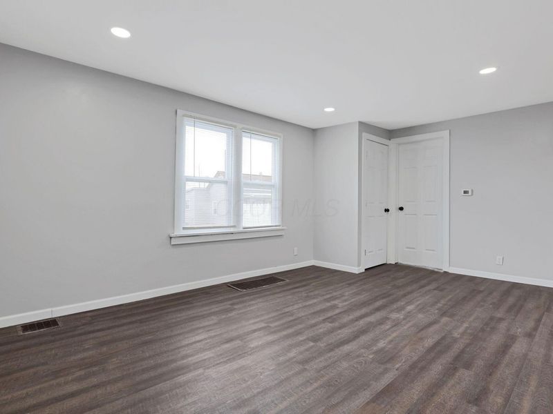 509 Helen Street , Columbus, OH 43223 Photo 11