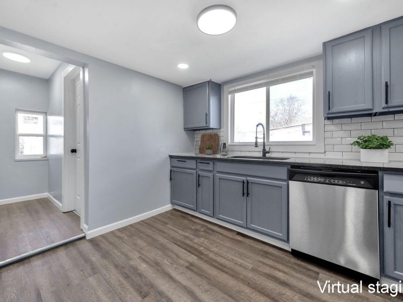 509 Helen Street , Columbus, OH 43223 Photo 16
