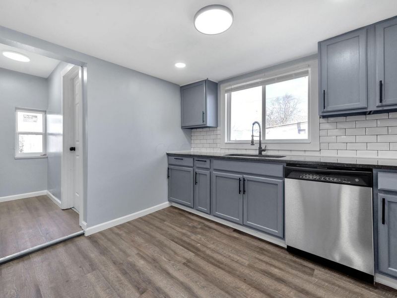 509 Helen Street , Columbus, OH 43223 Photo 18