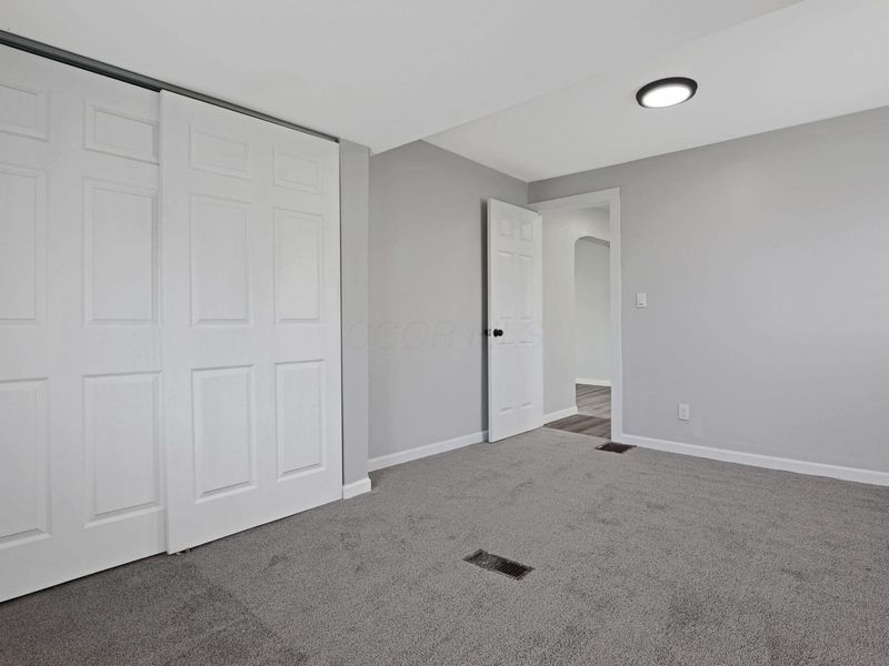 509 Helen Street , Columbus, OH 43223 Photo 28