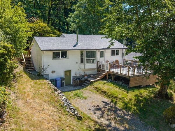 8555 Maple Ridge Rd , Youbou, BC V0R 3E1