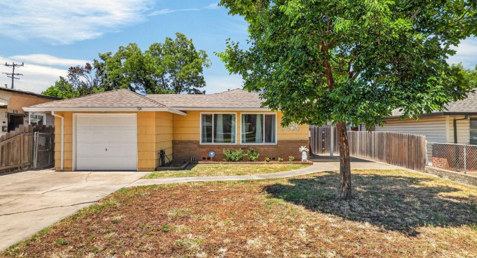 7021 21st Ave., Sacramento, CA 95820 Photo