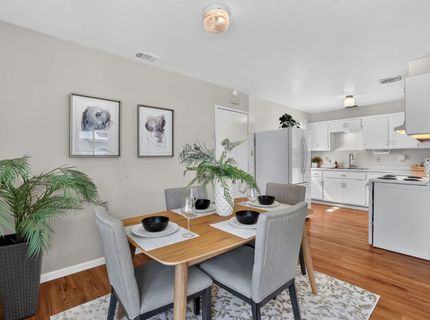 7021 21st Ave., Sacramento, CA 95820 Photo