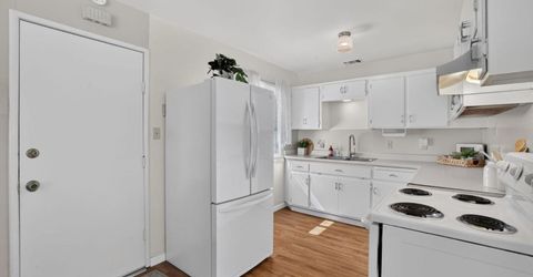 7021 21st Ave., Sacramento, CA 95820 Photo