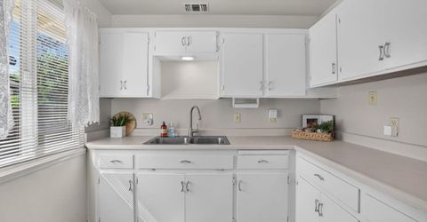 7021 21st Ave., Sacramento, CA 95820 Photo