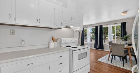 7021 21st Ave., Sacramento, CA 95820 Photo